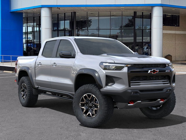 2024 Chevrolet Colorado 4WD ZR2 7