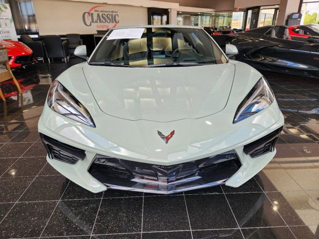 2024 Chevrolet Corvette 2LT 8