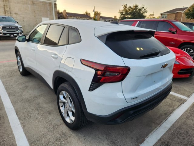 2024 Chevrolet Trax LS 6