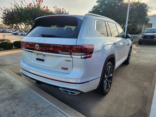 2024 Volkswagen Atlas 2.0T SEL Premium R-Line 3