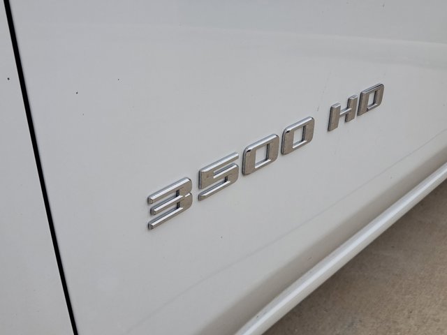 2024 Chevrolet Silverado 3500HD LT 9