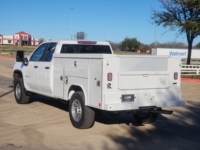 2024 Chevrolet Silverado 3500HD Work Truck 2