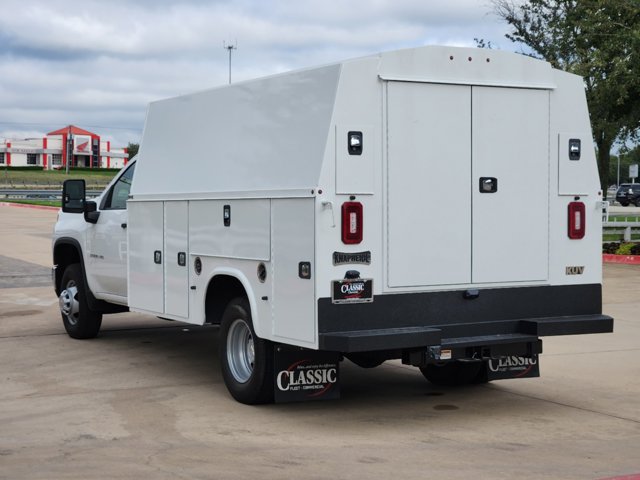 2024 Chevrolet Silverado 3500HD CC Work Truck 5