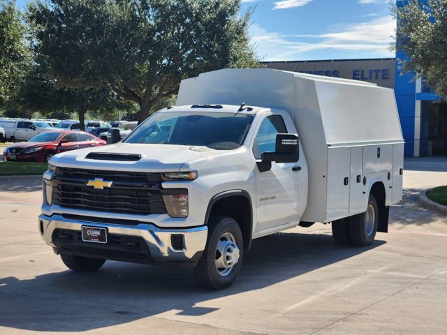 2024 Chevrolet Silverado 3500HD CC Work Truck 10