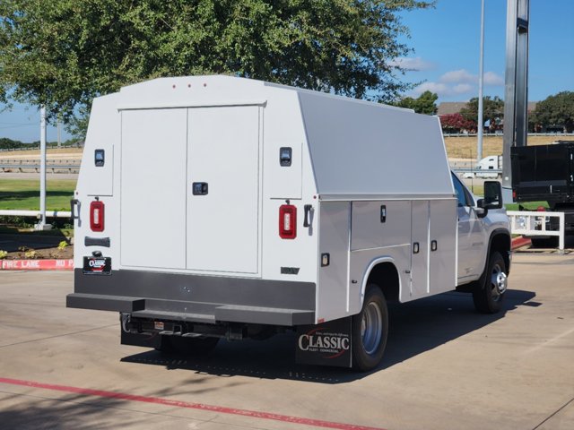 2024 Chevrolet Silverado 3500HD CC Work Truck 13