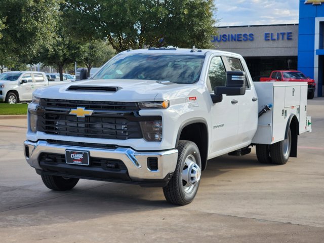 2024 Chevrolet Silverado 3500HD CC Work Truck 10