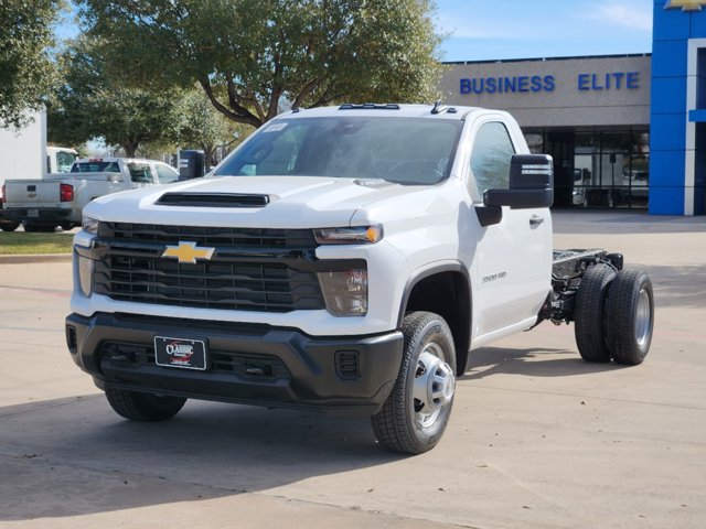 2024 Chevrolet Silverado 3500HD CC Work Truck 10