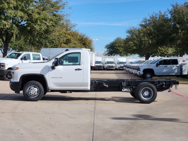 2024 Chevrolet Silverado 3500HD CC Work Truck 11