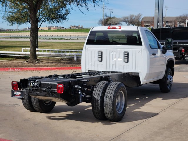 2024 Chevrolet Silverado 3500HD CC Work Truck 13