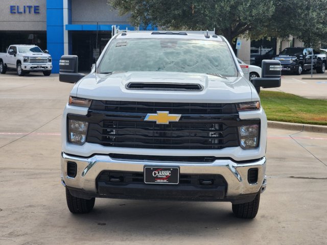 2024 Chevrolet Silverado 3500HD CC Work Truck 10