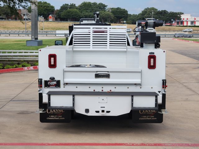 2024 Chevrolet Silverado 3500HD CC Work Truck 13