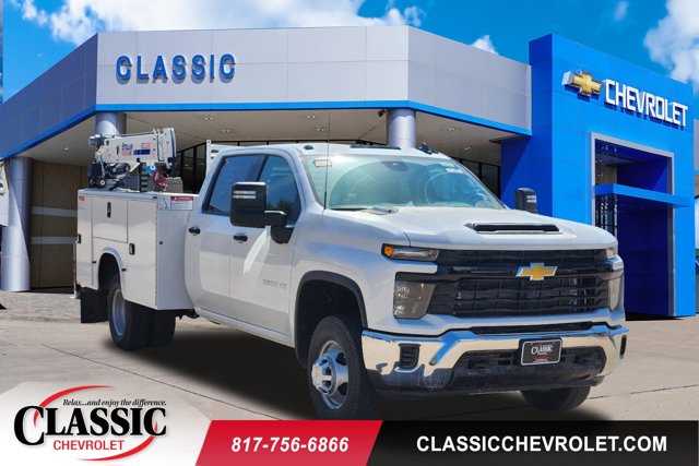 2024 Chevrolet Silverado 3500HD CC Work Truck 1