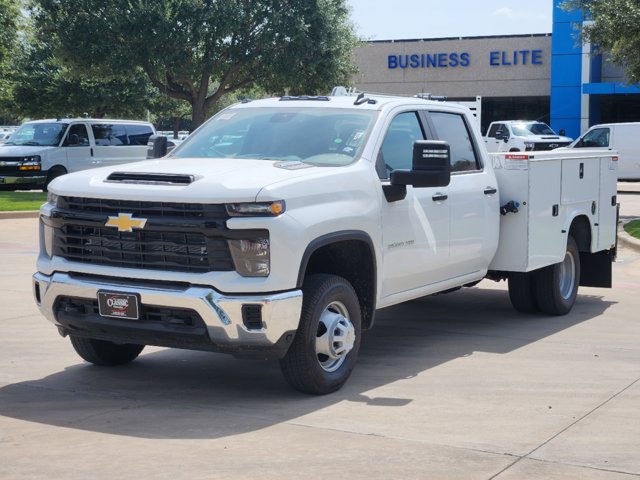 2024 Chevrolet Silverado 3500HD CC Work Truck 10