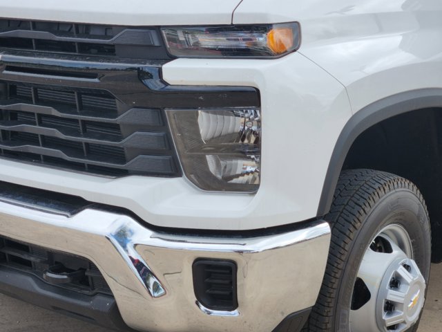 2024 Chevrolet Silverado 3500HD CC Work Truck 15