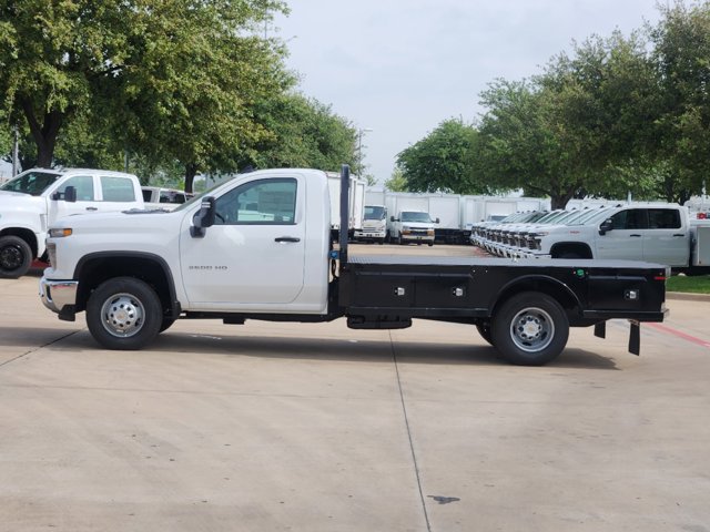 2024 Chevrolet Silverado 3500HD CC Work Truck 11