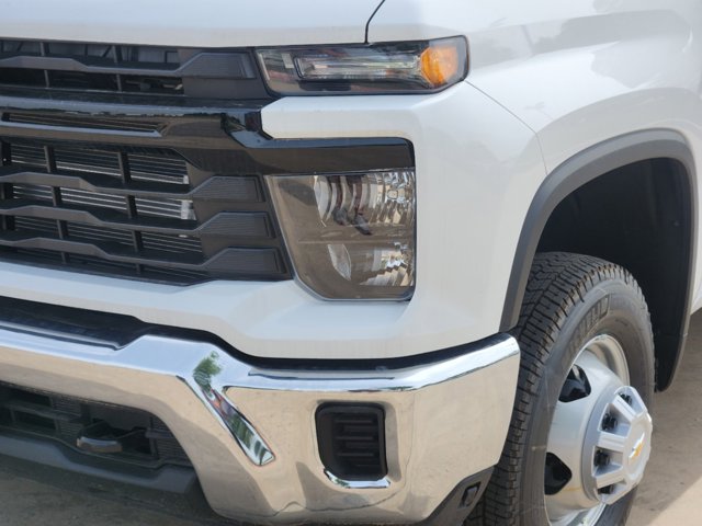 2024 Chevrolet Silverado 3500HD CC Work Truck 15