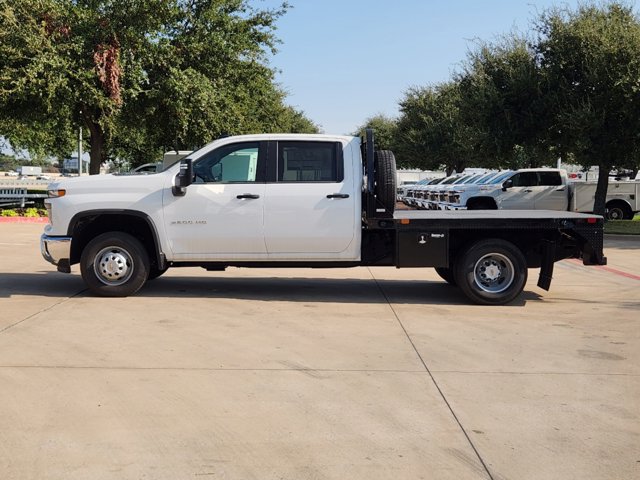 2024 Chevrolet Silverado 3500HD CC Work Truck 5