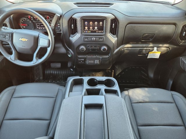 2024 Chevrolet Silverado 3500HD CC Work Truck 24