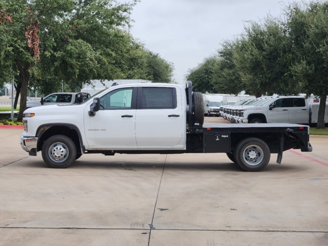 2024 Chevrolet Silverado 3500HD CC Work Truck 12