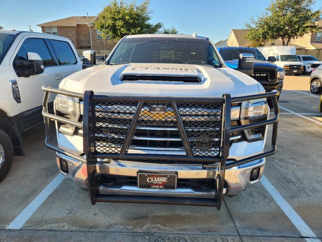 2024 Chevrolet Silverado 3500HD LTZ 2