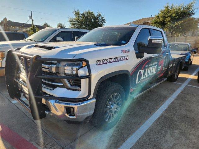 2024 Chevrolet Silverado 3500HD LTZ 3