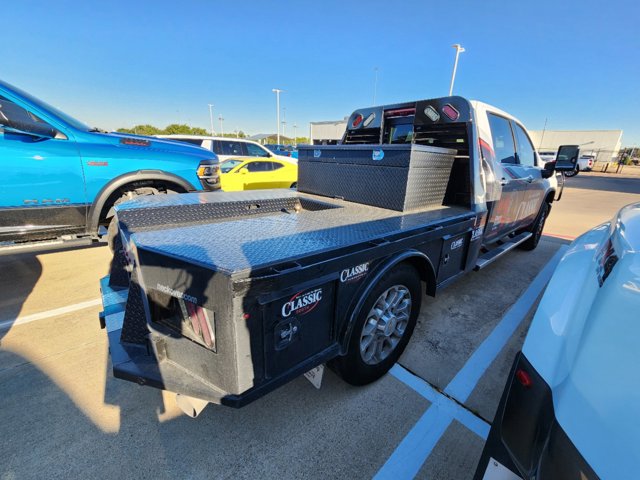 2024 Chevrolet Silverado 3500HD LTZ 5