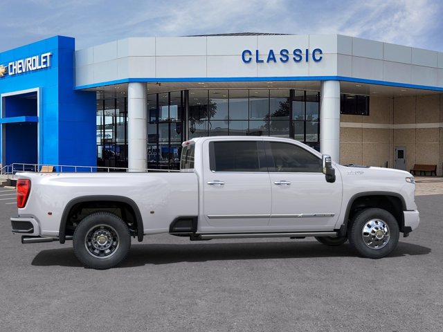 2024 Chevrolet Silverado 3500HD High Country 5