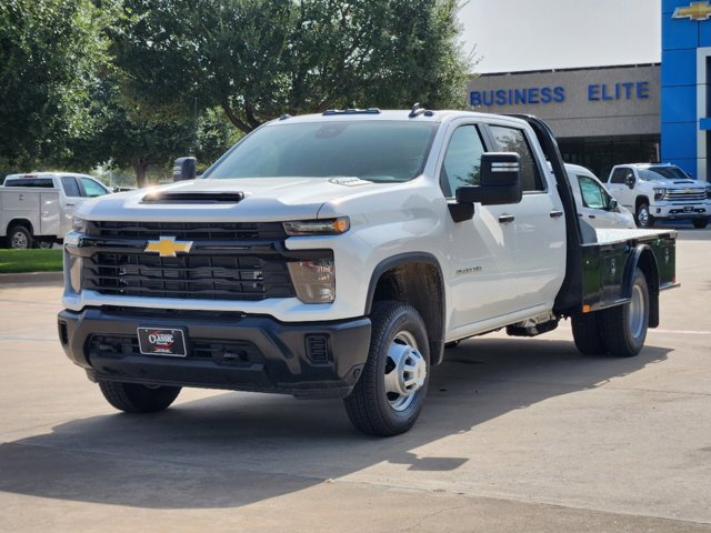 2024 Chevrolet Silverado 3500HD CC Work Truck 3