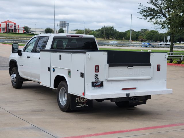 2024 Chevrolet Silverado 3500HD CC Work Truck 3