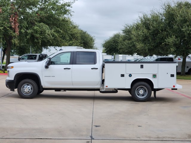 2024 Chevrolet Silverado 3500HD CC Work Truck 12