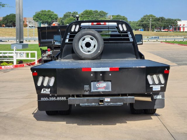 2024 Chevrolet Silverado 3500HD CC Work Truck 6