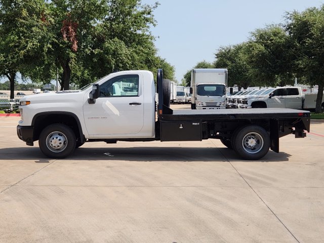 2024 Chevrolet Silverado 3500HD CC Work Truck 4