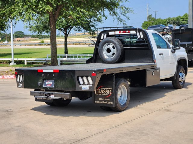 2024 Chevrolet Silverado 3500HD CC Work Truck 7