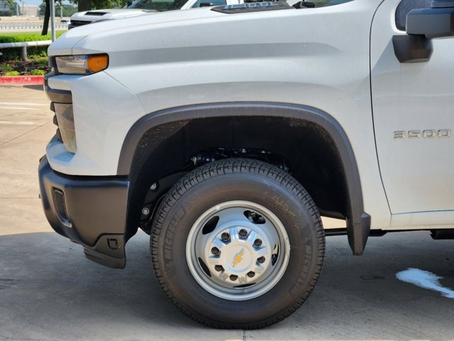 2024 Chevrolet Silverado 3500HD CC Work Truck 8