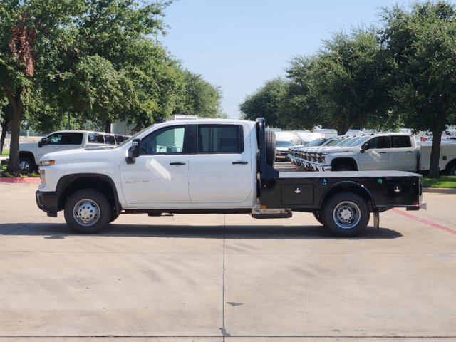 2024 Chevrolet Silverado 3500HD CC Work Truck 11