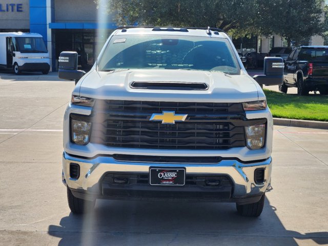 2024 Chevrolet Silverado 3500HD CC Work Truck 9