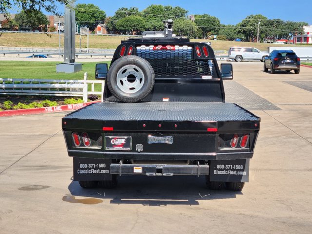 2024 Chevrolet Silverado 3500HD CC Work Truck 12