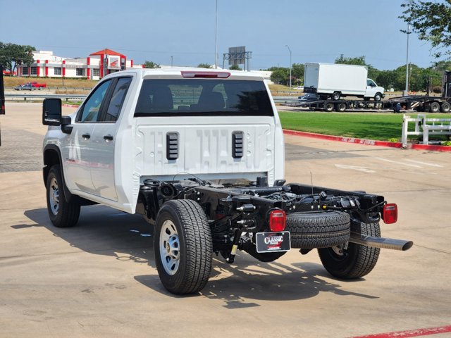 2024 Chevrolet Silverado 3500HD Work Truck 2