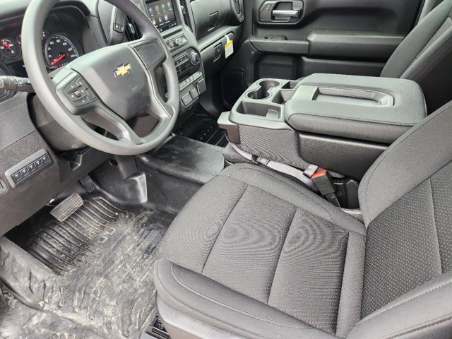 2024 Chevrolet Silverado 3500HD CC Work Truck 3