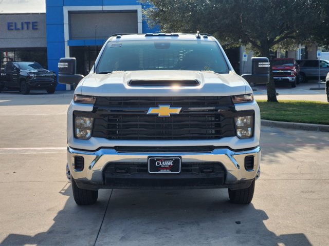 2024 Chevrolet Silverado 3500HD CC Work Truck 2