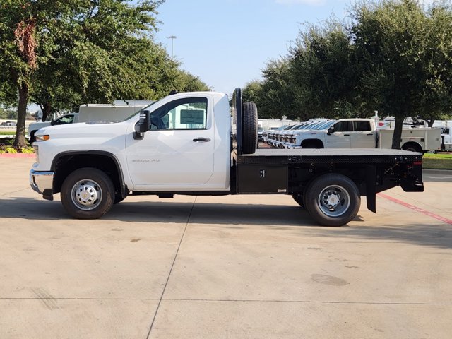 2024 Chevrolet Silverado 3500HD CC Work Truck 4