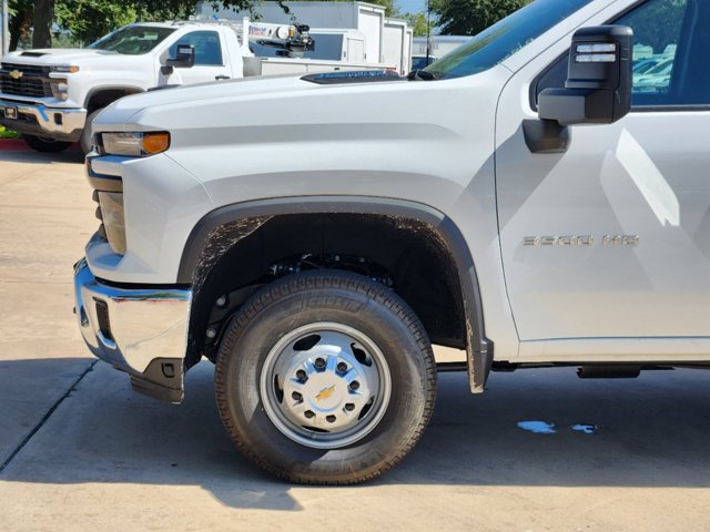 2024 Chevrolet Silverado 3500HD CC Work Truck 14