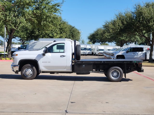 2024 Chevrolet Silverado 3500HD CC Work Truck 12