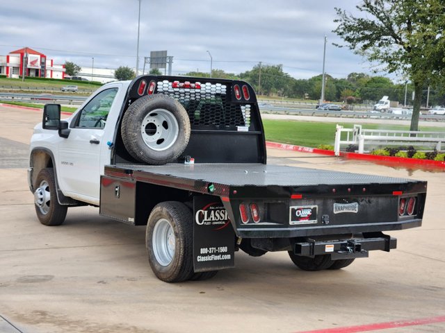 2024 Chevrolet Silverado 3500HD CC Work Truck 3