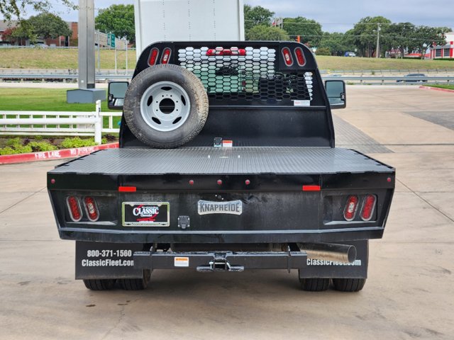 2024 Chevrolet Silverado 3500HD CC Work Truck 13