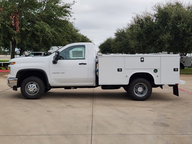 2024 Chevrolet Silverado 3500HD CC Work Truck 4