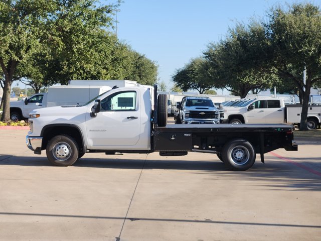 2024 Chevrolet Silverado 3500HD CC Work Truck 12