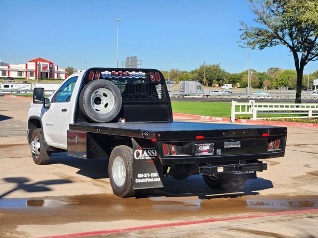 2024 Chevrolet Silverado 3500HD CC Work Truck 3