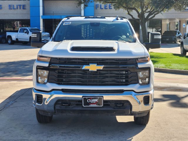 2024 Chevrolet Silverado 3500HD CC Work Truck 10