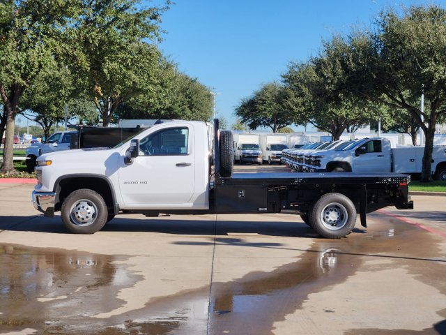 2024 Chevrolet Silverado 3500HD CC Work Truck 12